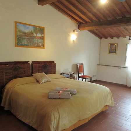 La Rondine Apartment Lucca Room photo