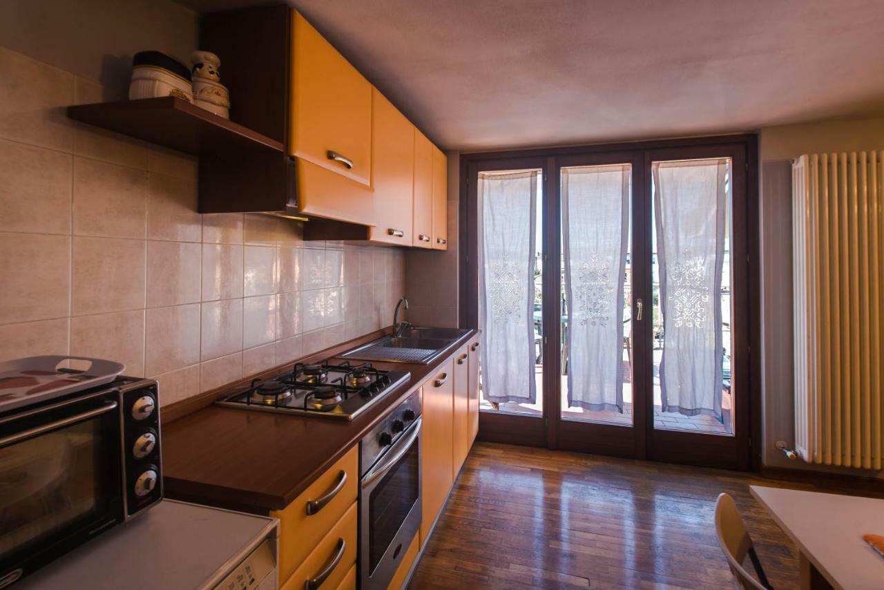 La Rondine Apartment Lucca Exterior photo